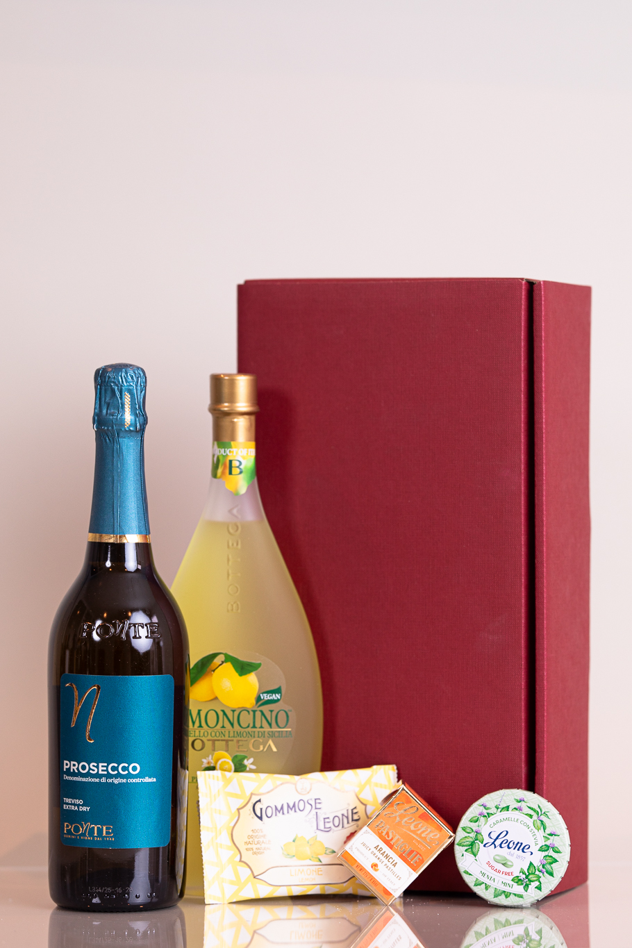 Präsent "Limoncino Spritz" - Wein und Feinkost in hochwertiger Geschenkverpackung