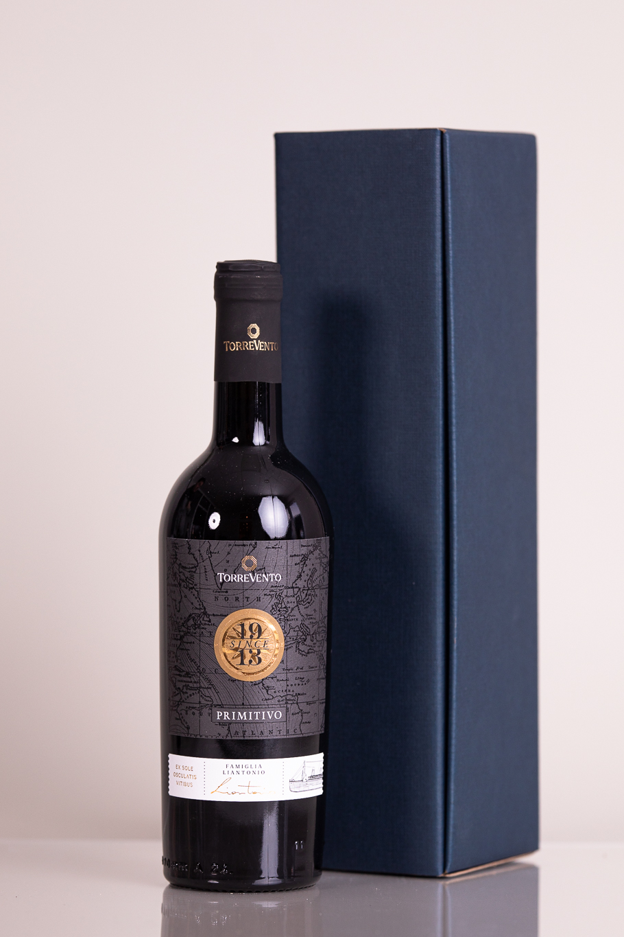 Präsent "Grazie" - Wein in hochwertiger Geschenkverpackung